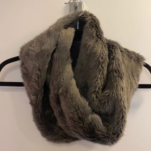 Topshop twisted faux fur snood